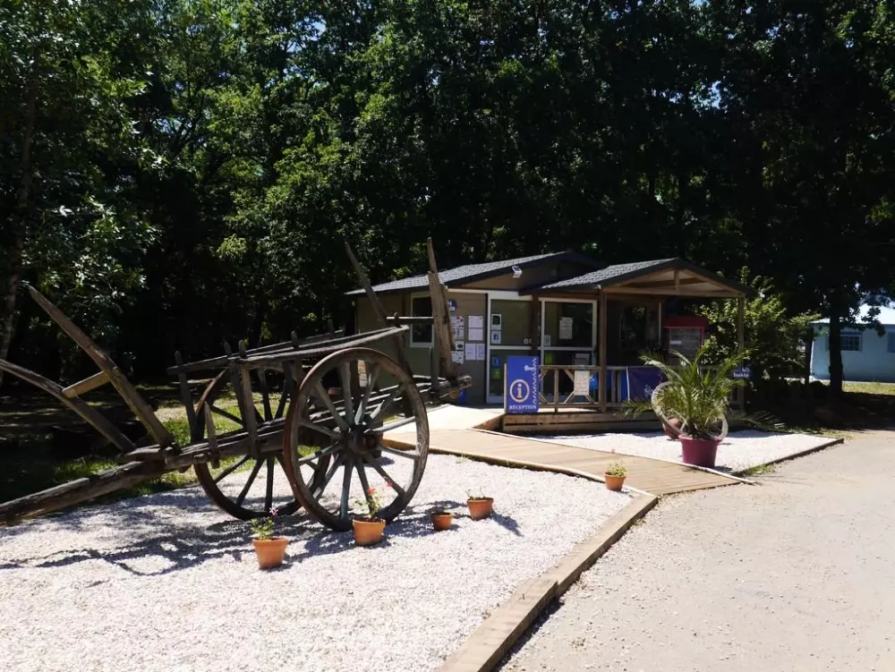 Blumen Camping Le Lac aux Birds 3 Sterne★★★