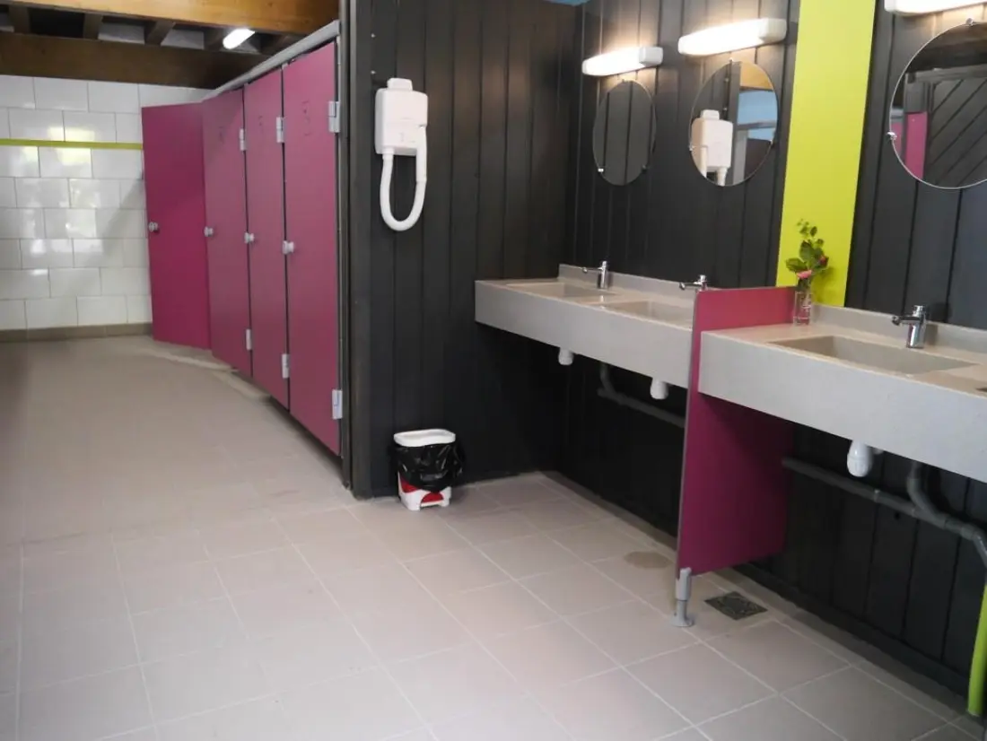 Flower Camping Le Lac aux Birds 4 Stars★★★★