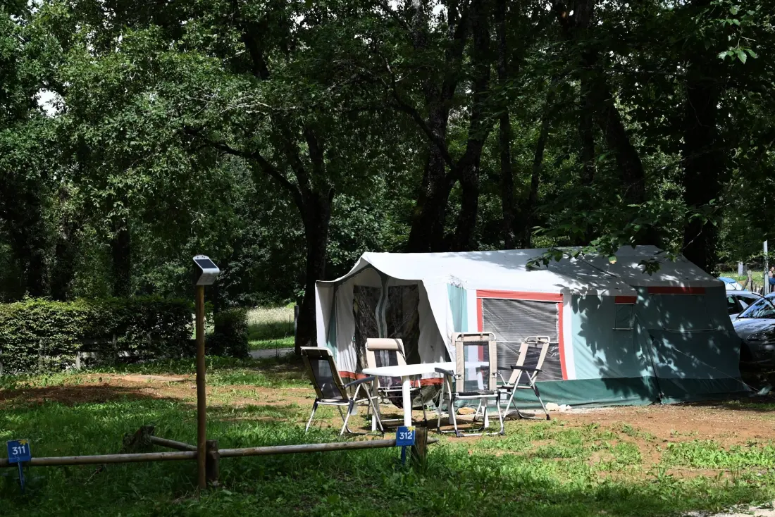 Flower Camping Le Lac aux Birds 4 Stars★★★★