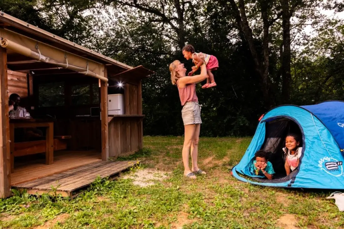 Flower Camping Le Lac aux Birds 4 Stars★★★★