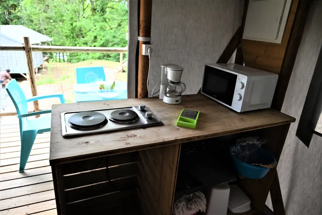 Flower Camping Le Lac aux Birds 4 Stars★★★★