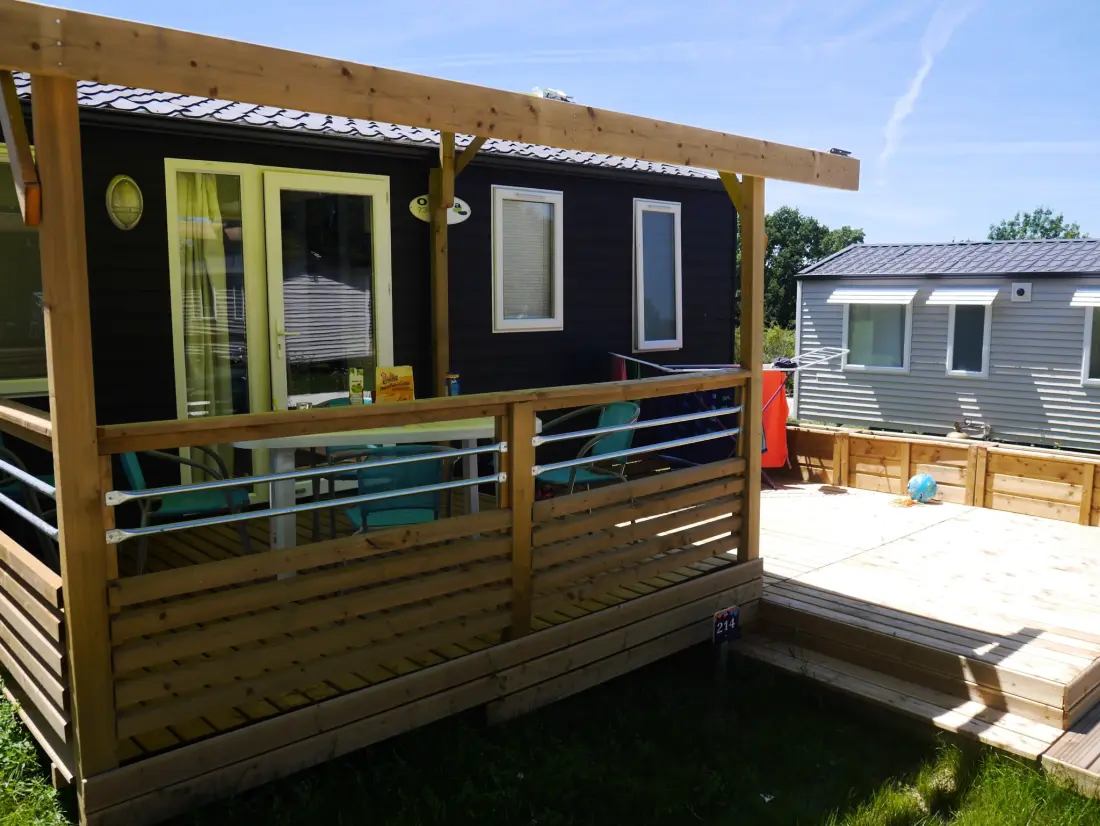 Flower Camping Le Lac aux Birds 4 Stars★★★★