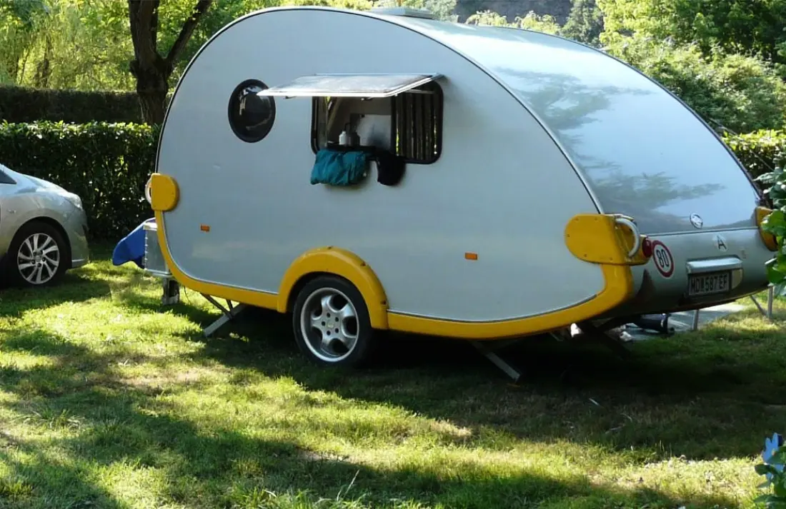 Flower Camping Le Lac aux Birds 4 Stars★★★★