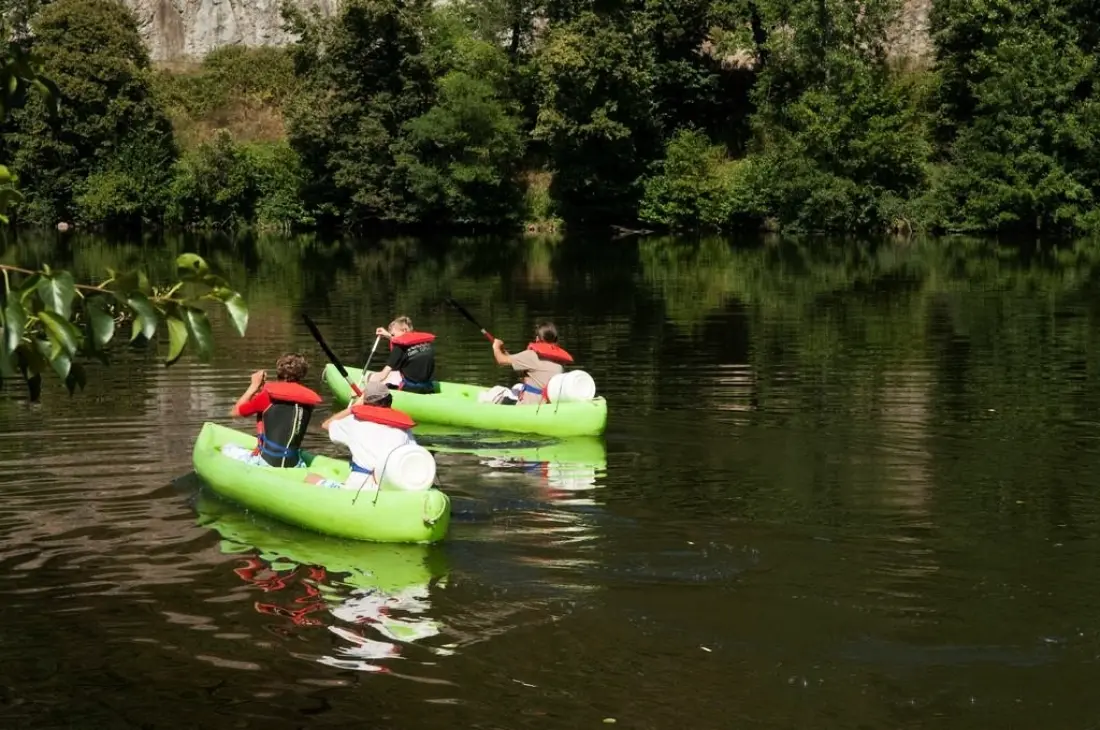 Flower Camping Le Lac aux Birds 4 Stars★★★★