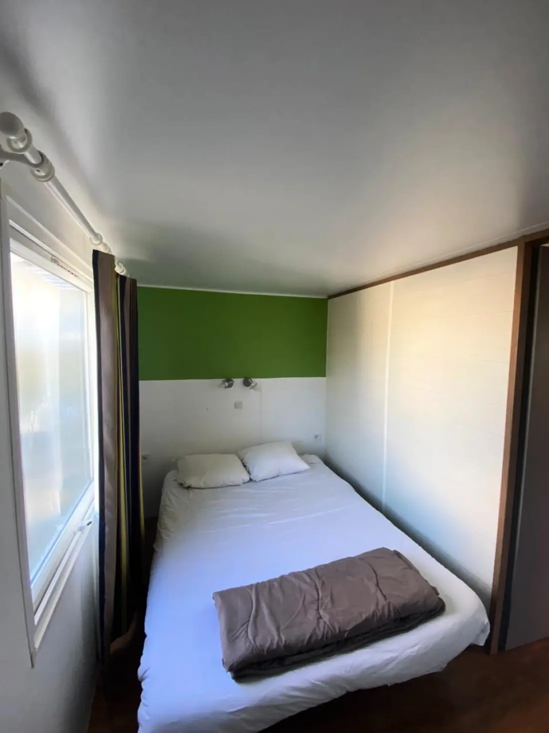 Flower Camping Le Lac aux Birds 4 Stars★★★★