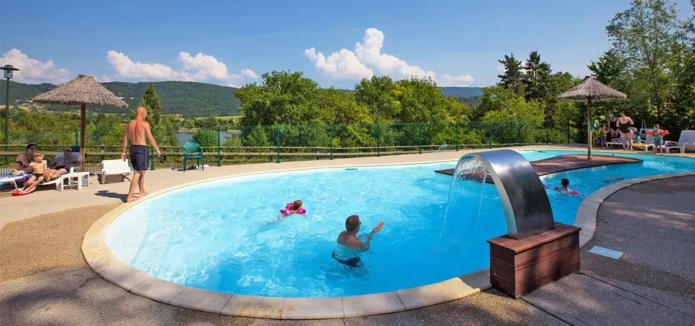 Camping Paradis les Gorges du Haut Bugey 4 étoiles★★★★