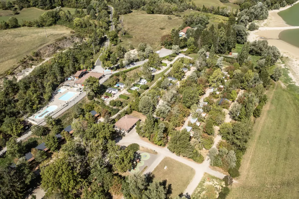 Camping Paradis les Gorges du Haut Bugey 4 étoiles★★★★