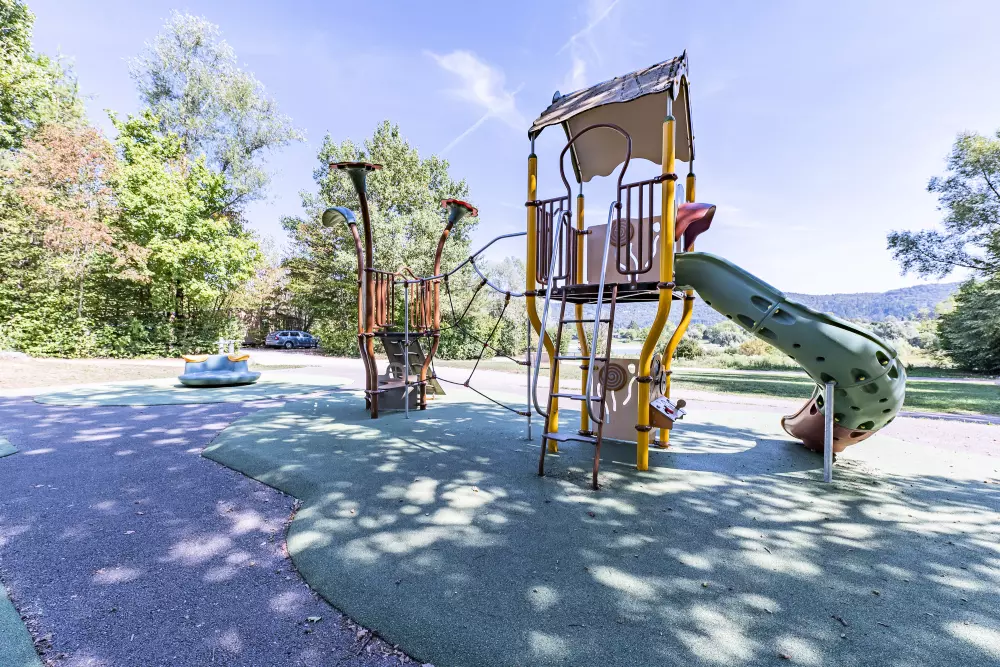 Camping Paradis les Gorges du Haut Bugey 4 étoiles★★★★