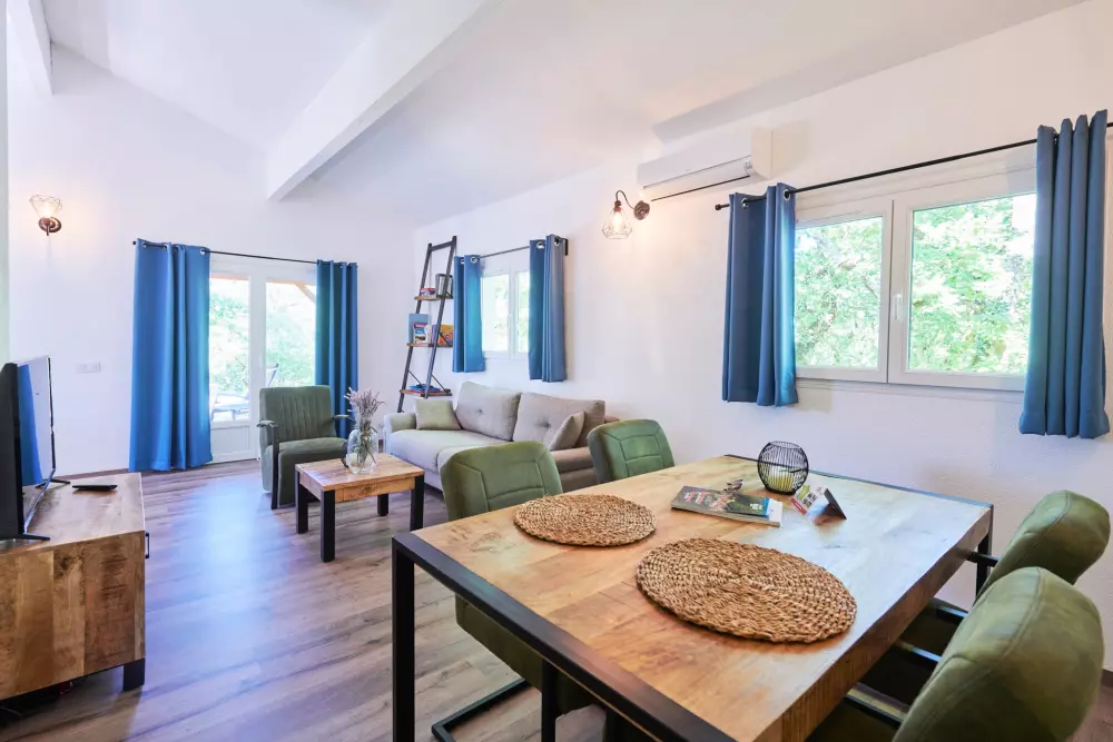 Wioska cygar 3 Gwiazdy★★★ 3 Gwiazdy★★★ 3 Gwiazdy★★★