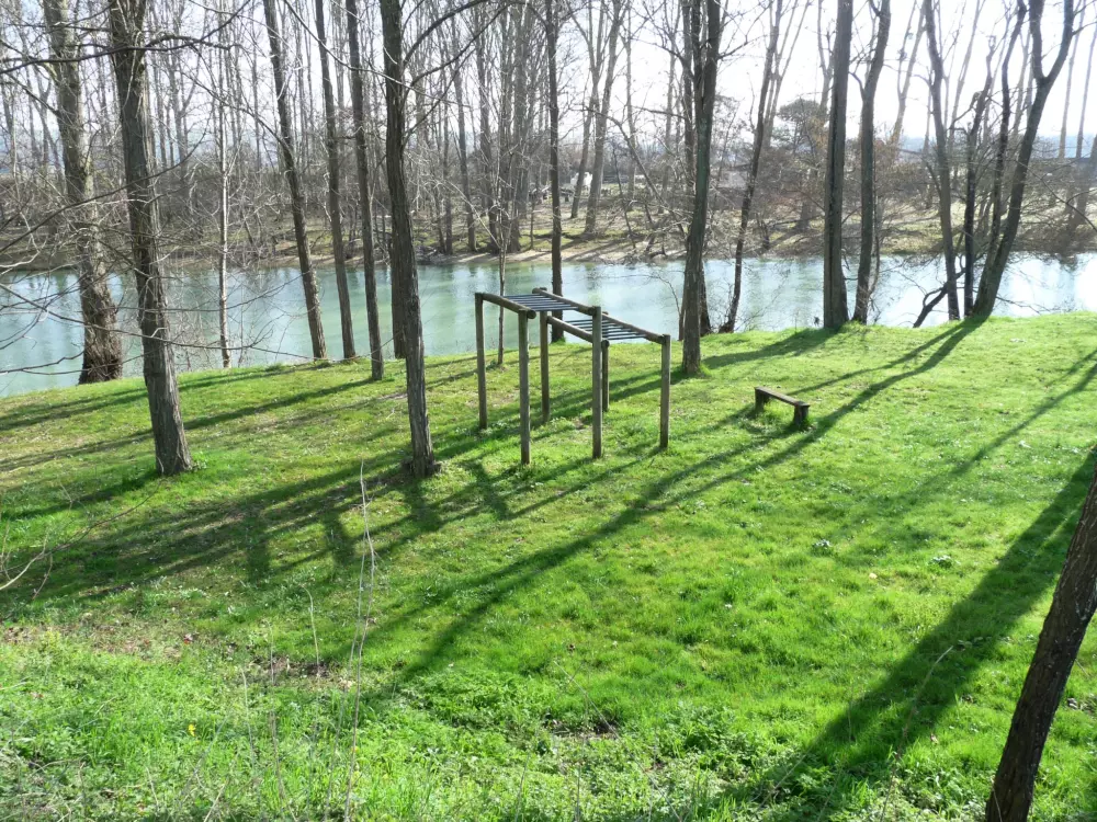 Campsite La Bastide 3 Stars★★★