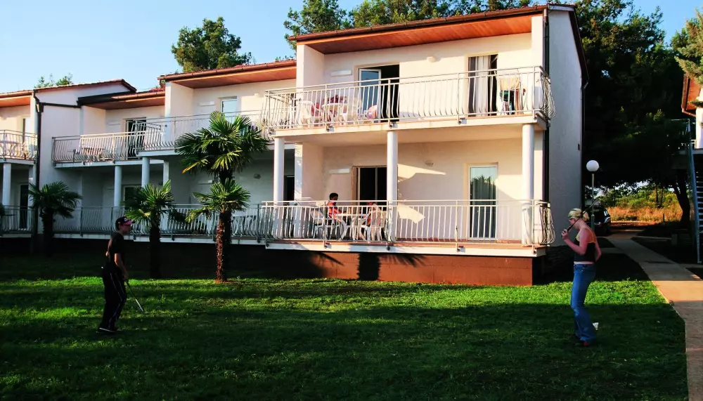 Arena Ai Pini Resort 3 Stars★★★