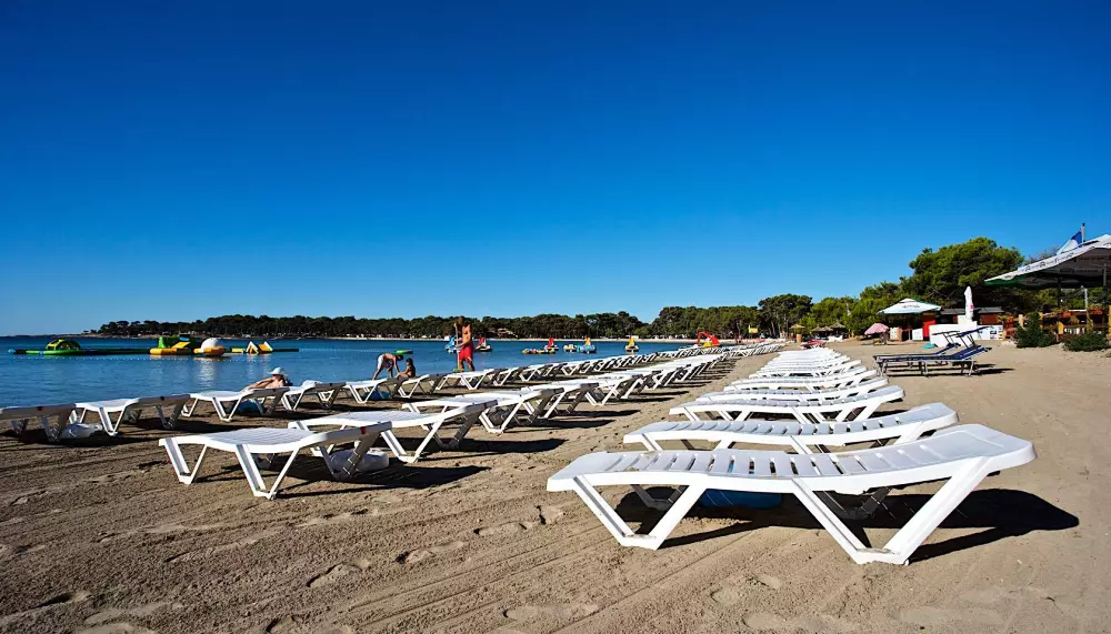 Arena Ai Pini Resort 3 Stars★★★