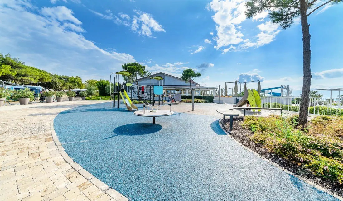 Camping Arena Grand Kažela 4 Sterren★★★★