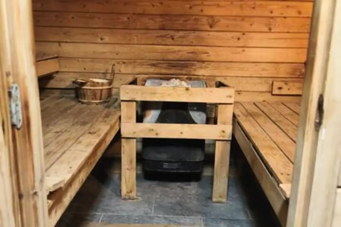 Ski-in/ki-out apartman úszómedencével Megève-ben
