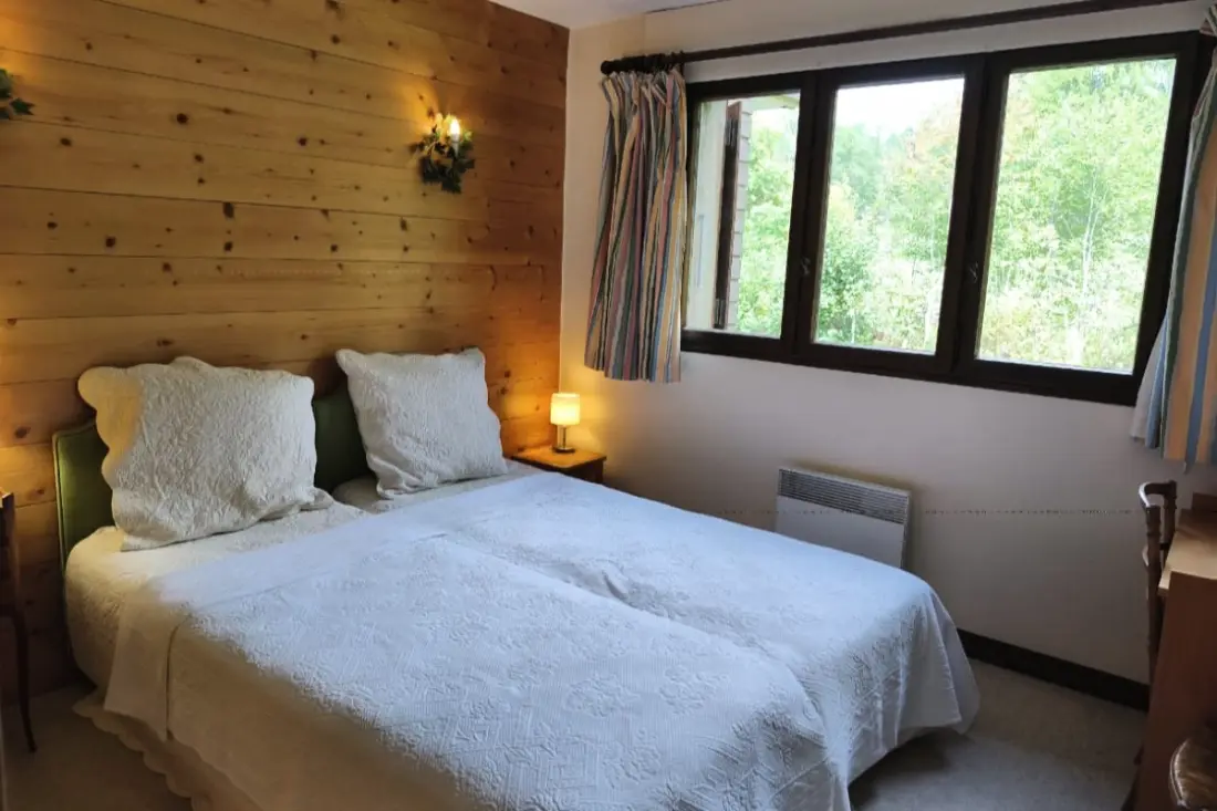 Apartman Cosy With Swimming Pool, síelés a közelben