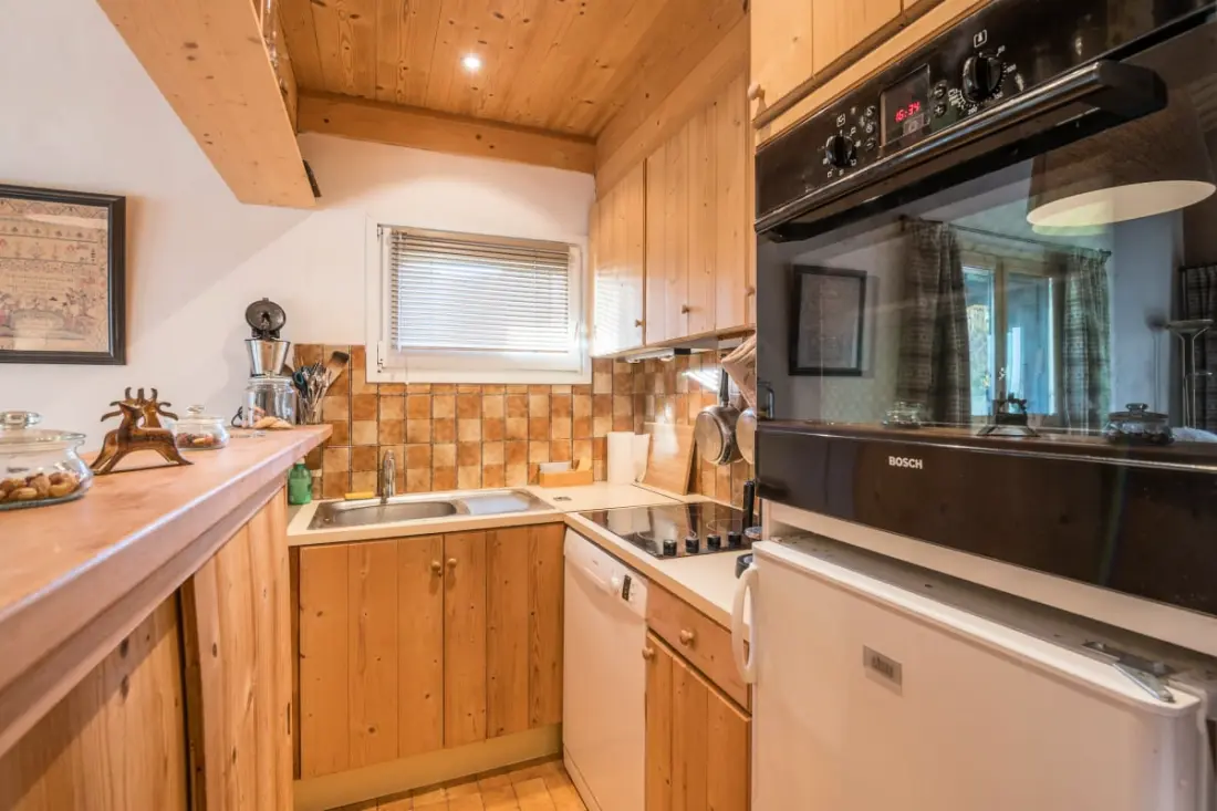 Kristály Apartman -