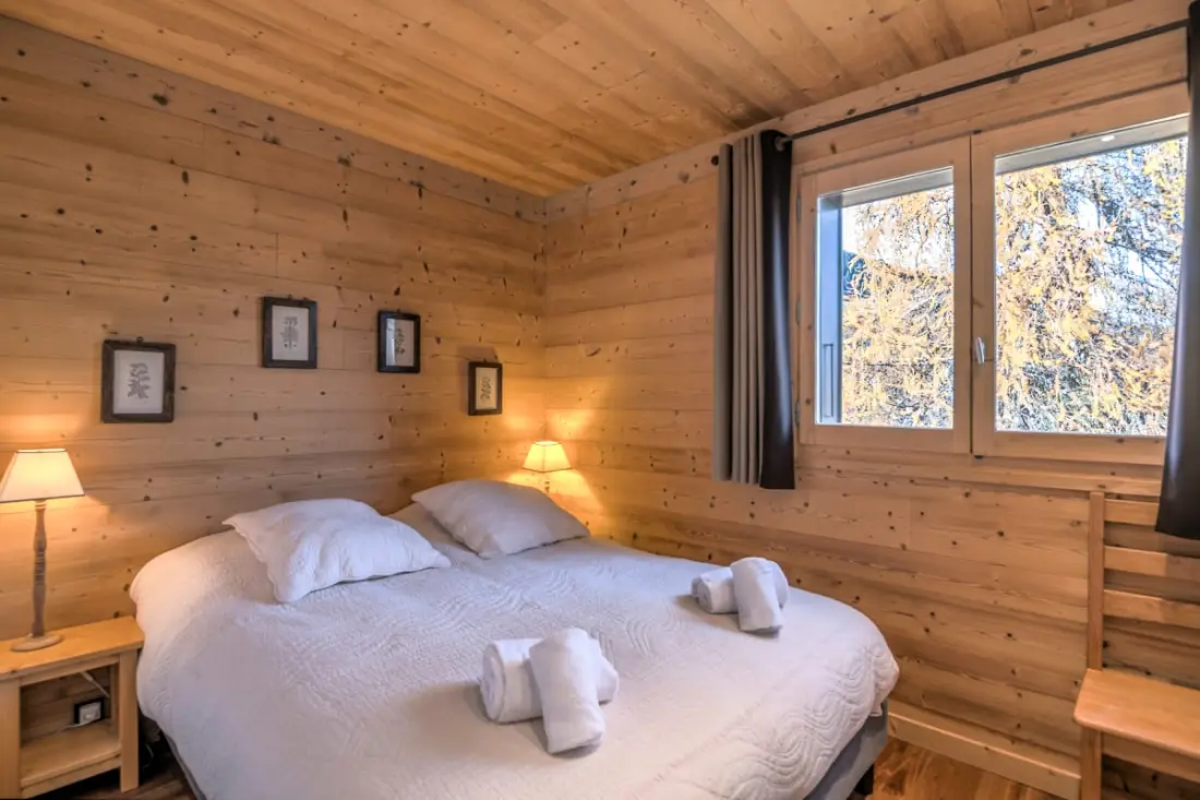 Kristály Apartman -
