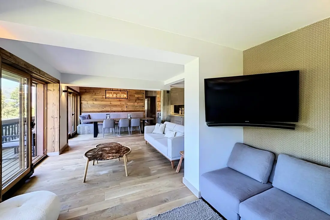 Apt Near Megève Tracks