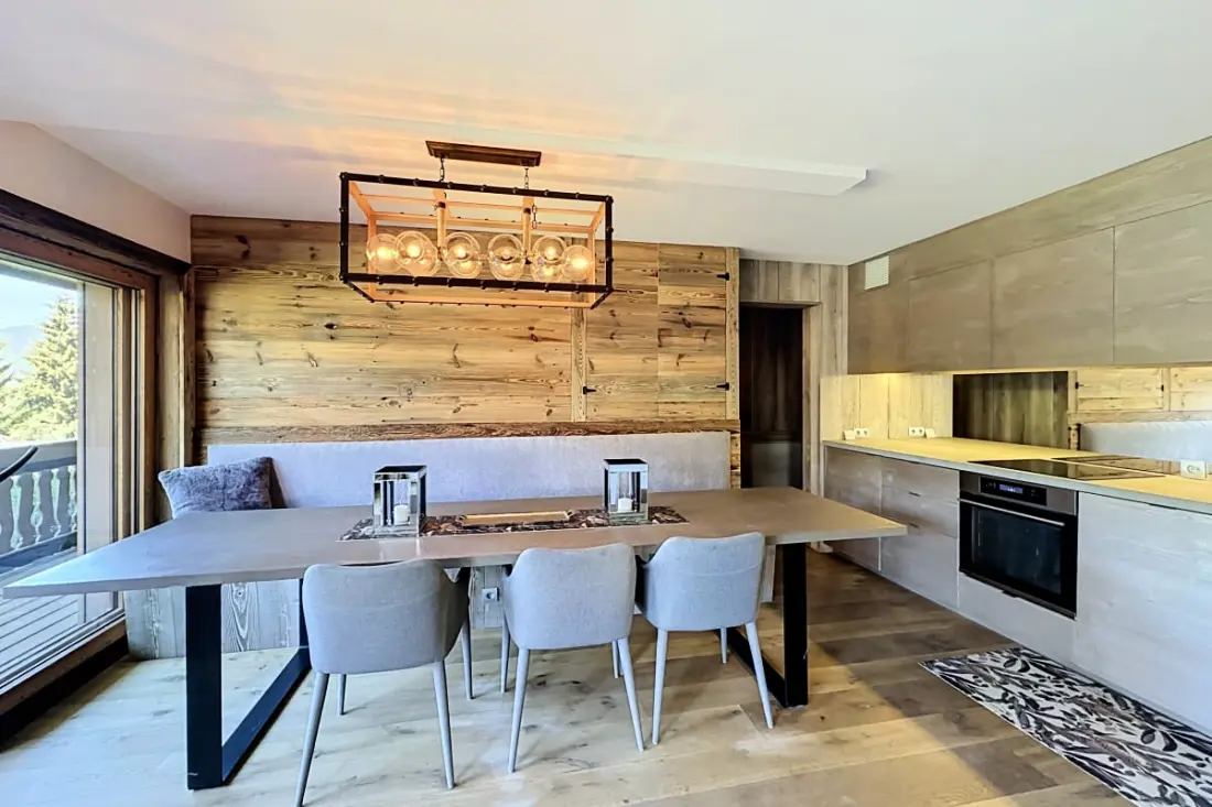 Apt Near Megève Tracks
