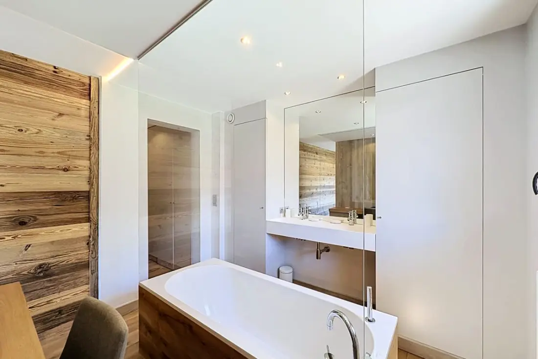 Apt Near Megève Tracks