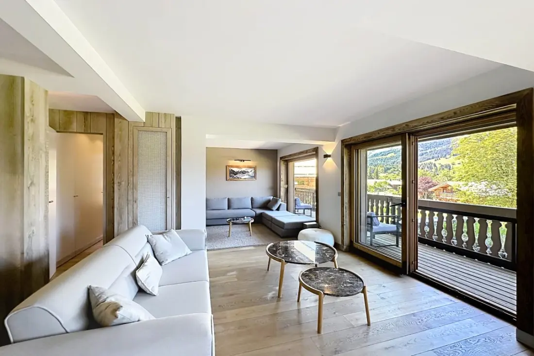 Apt Near Megève Tracks