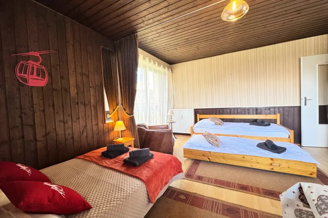 Charming Studio Near Tracks és City