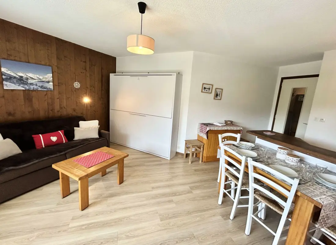 Residence Riante Colline Du Bas - Armoise