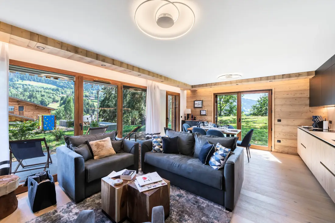 Silver Lodge Residence - A