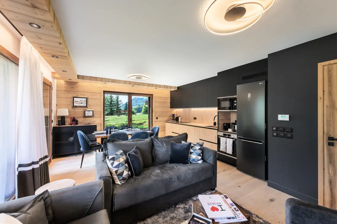 Silver Lodge Residence - A