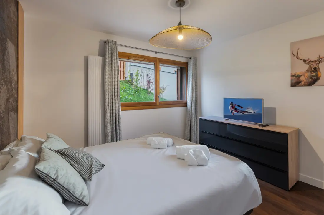 Silver Lodge Residence - B