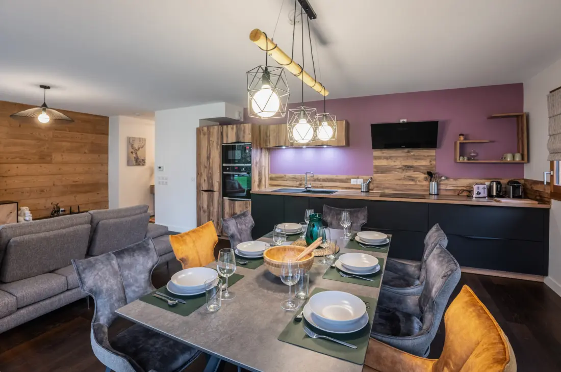 Silver Lodge Residence - B