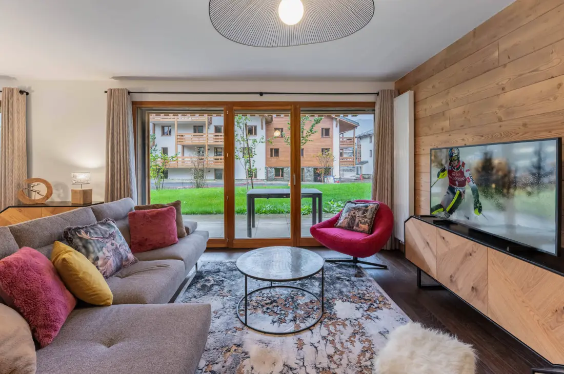 Silver Lodge Residence - B