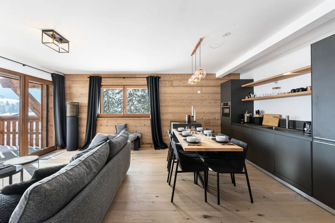 Silver Lodge Residence - B