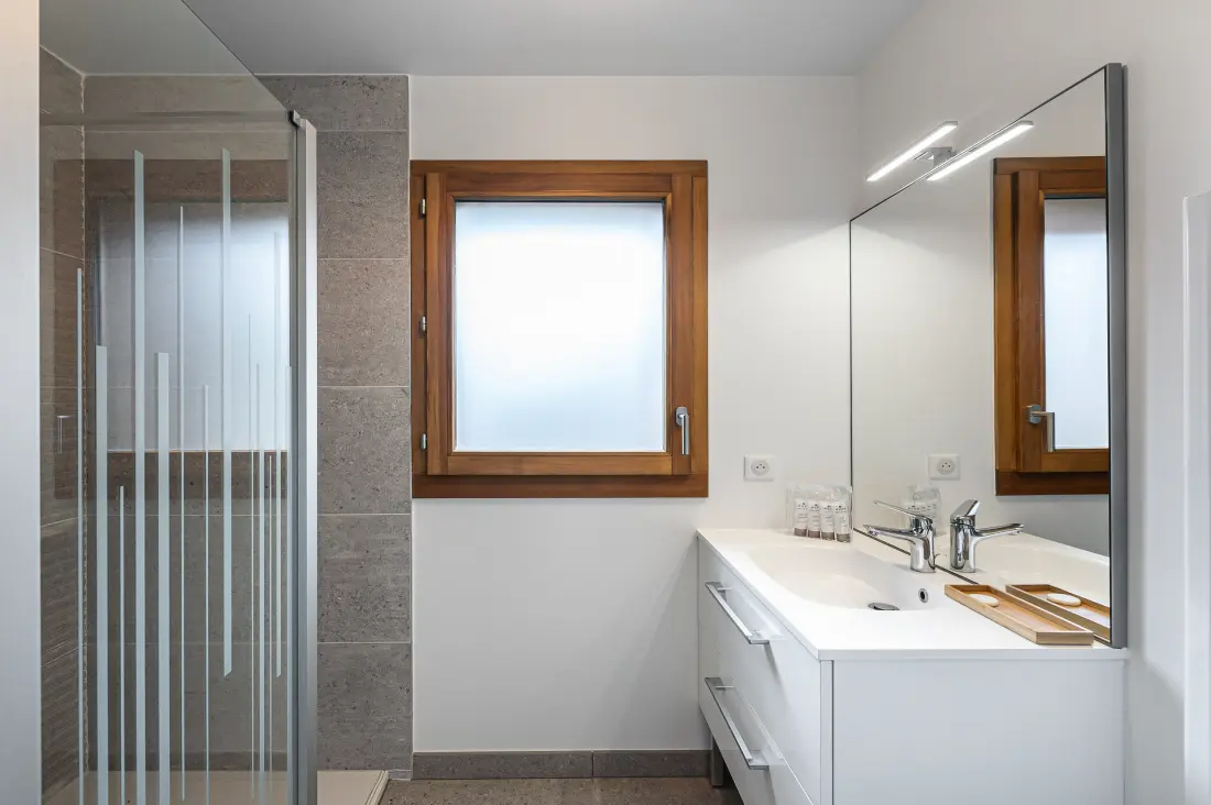 Silver Lodge Residence - C