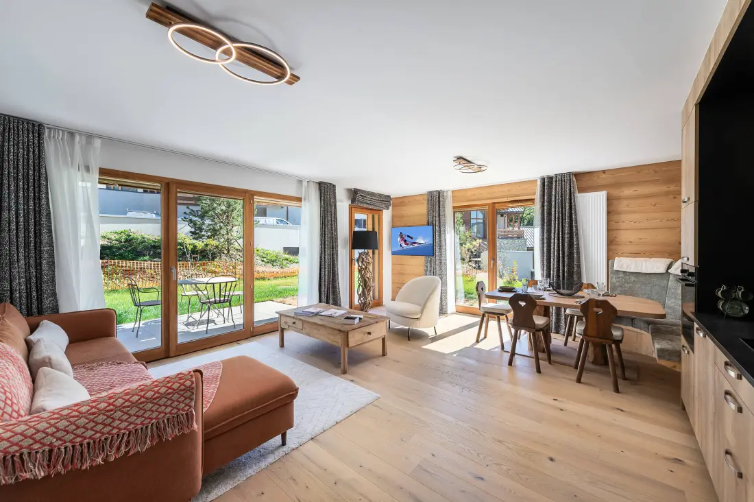 Silver Lodge Residence - C