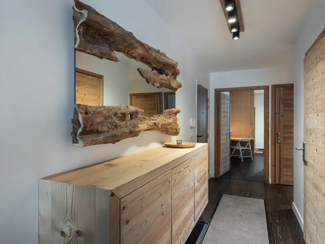 Silver Lodge Residence - C