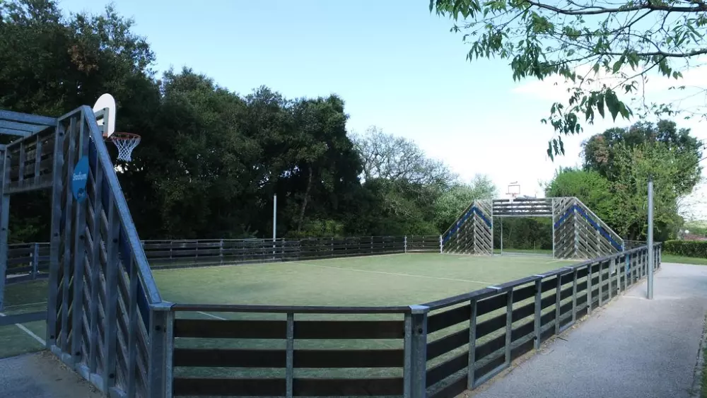 VVF Méjannes-le-Clap 3 Stars★★★