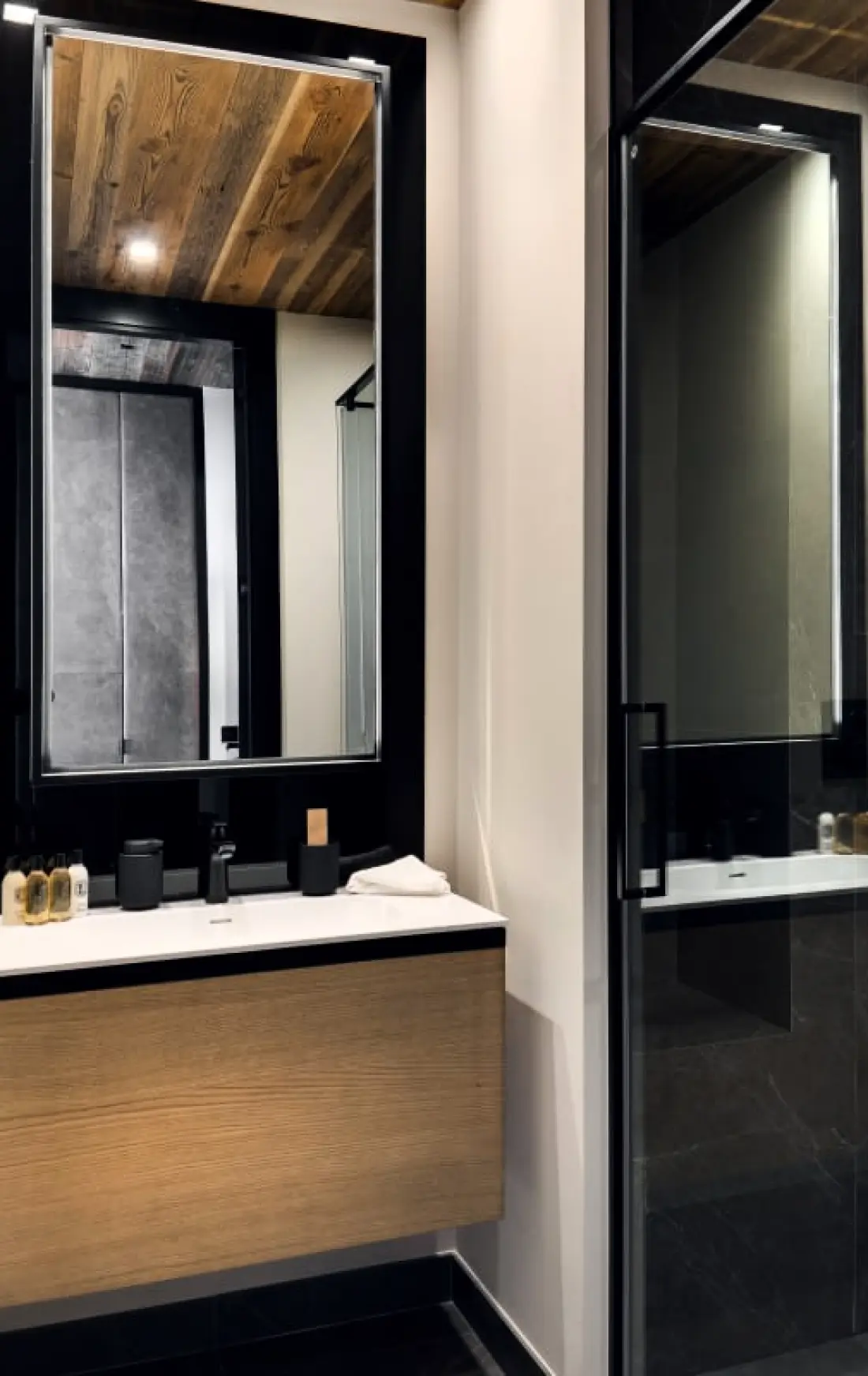 Antares Naos 204d - Luxury Duplex Ski In/ski Kimenet