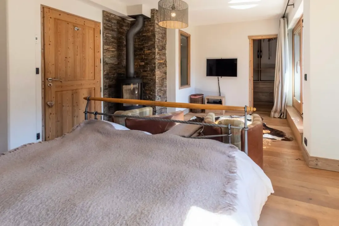 Chalet Meribel kültéri Jacuzzival Szauna