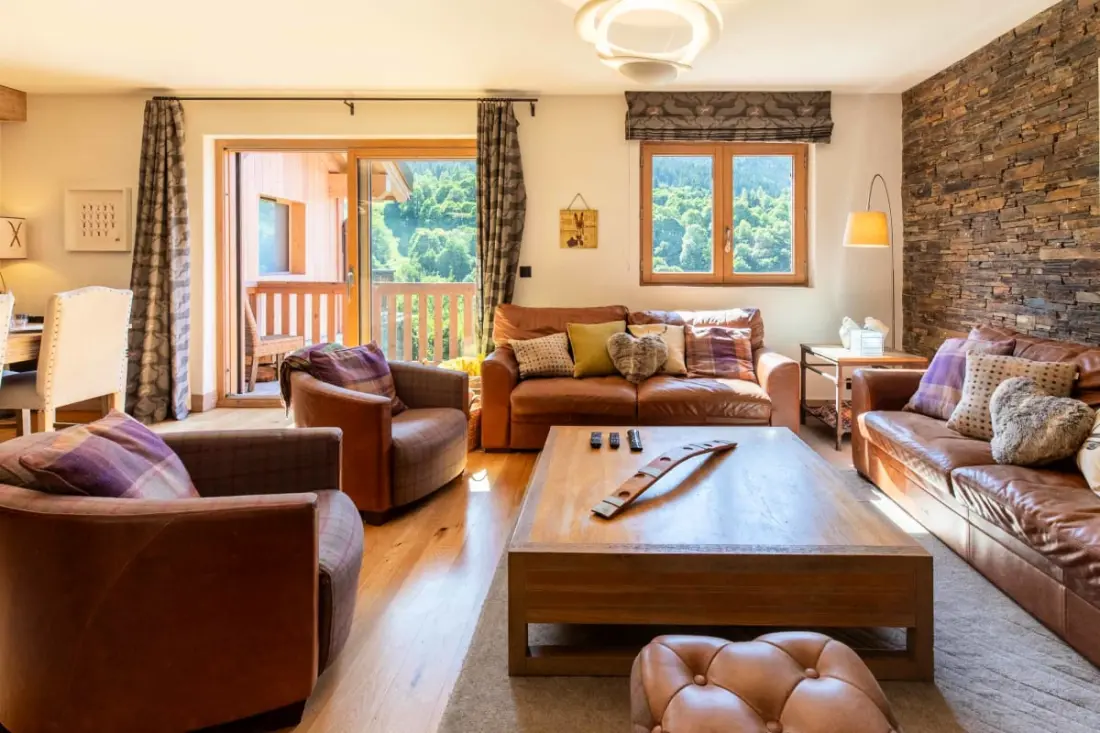 Chalet Meribel kültéri Jacuzzival Szauna