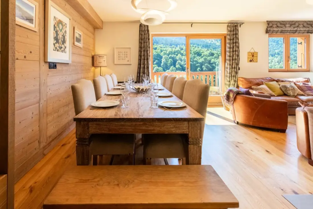 Chalet Meribel kültéri Jacuzzival Szauna