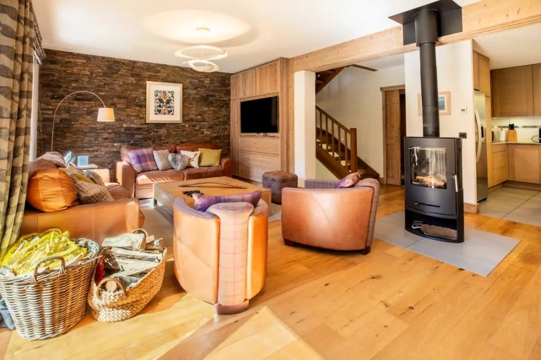Chalet Meribel kültéri Jacuzzival Szauna