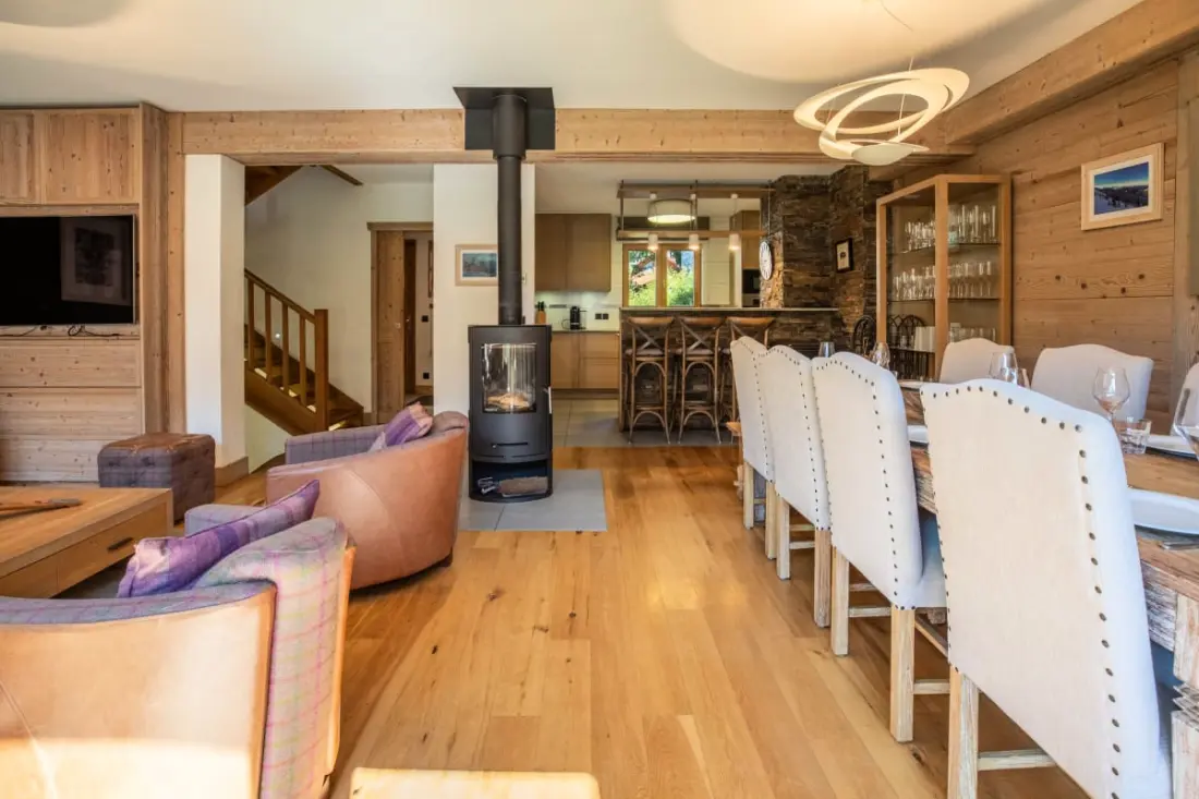 Chalet Meribel kültéri Jacuzzival Szauna