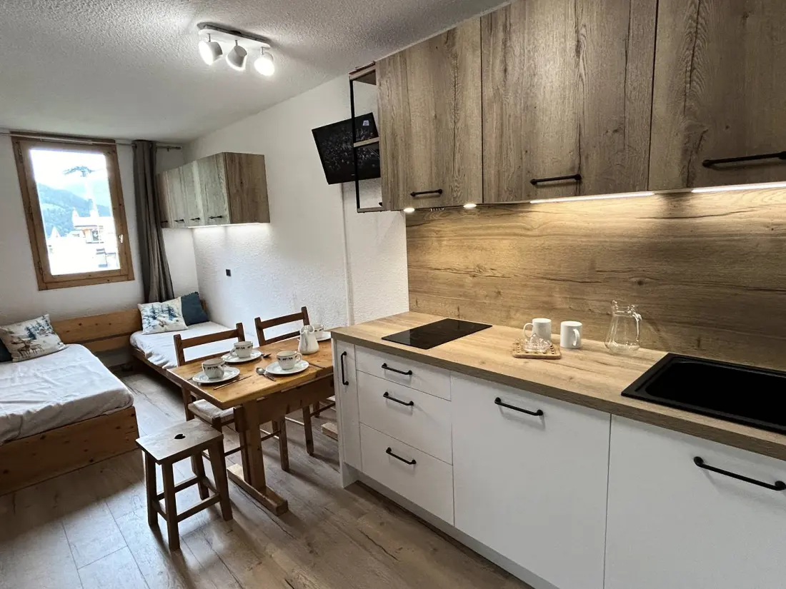 Arc En Ciel Residence