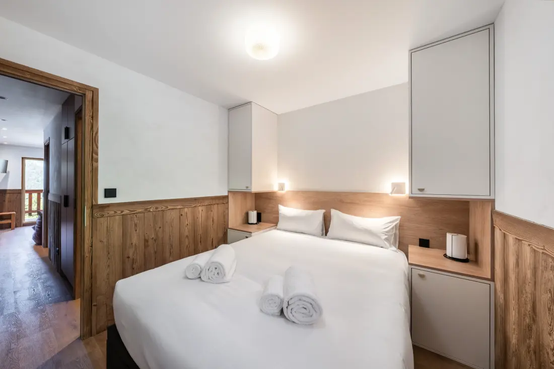 Carlines Residence