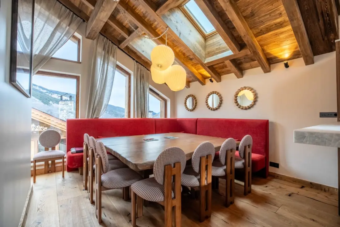 Chalet Yolo-Poscine beltéri Spa