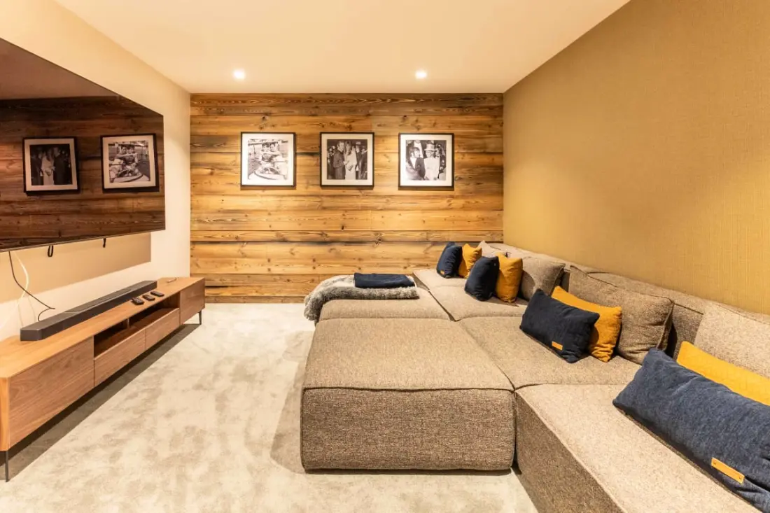Chalet Yolo-Poscine beltéri Spa
