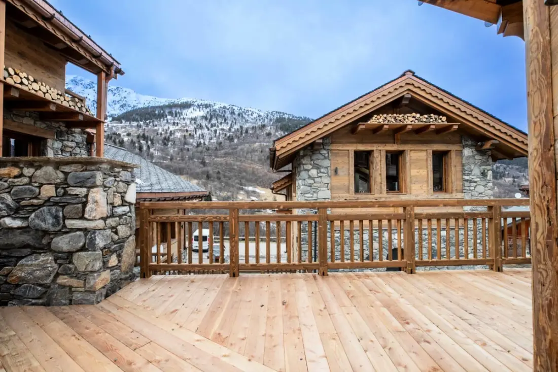 Chalet Yolo-Poscine beltéri Spa