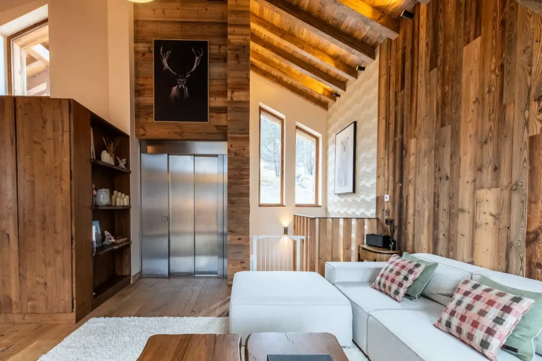 Chalet Yolo-Poscine beltéri Spa