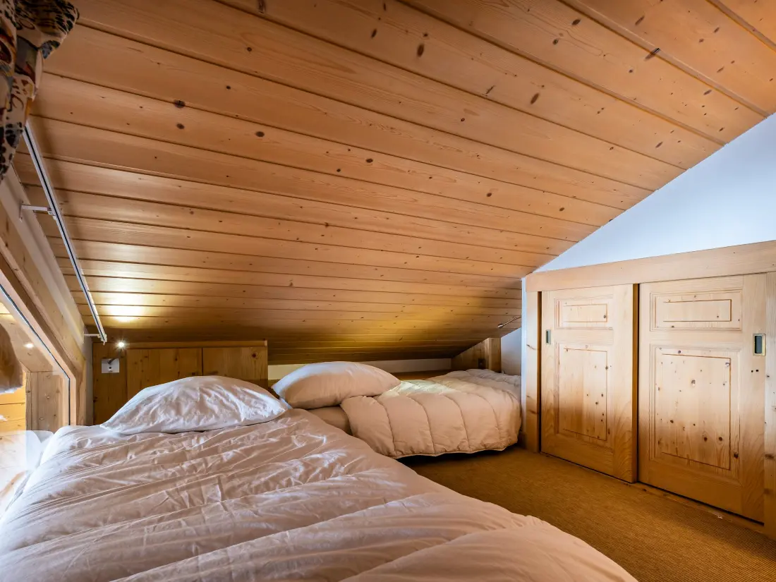 Moraine Residence